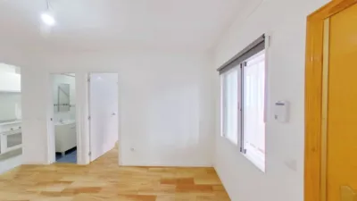 Apartment in Moscardó photo 7