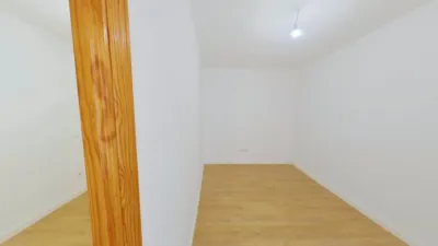 Apartment in Moscardó photo 9
