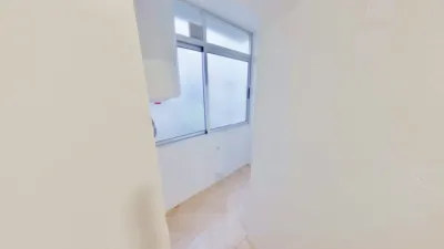 Flat in Parla photo 34