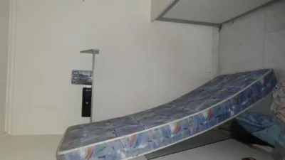 Apartment on Carrer de Milà i Fontanals photo 4