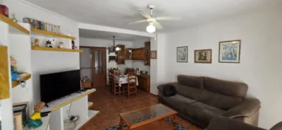Apartment on Calle Blanca de los Ríos photo 8