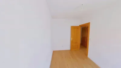 Flat in Parla photo 21
