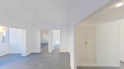Flat in Moscardó photo 3