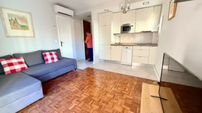 Top-floor apartment on Calle Abad Gordillo photo 5