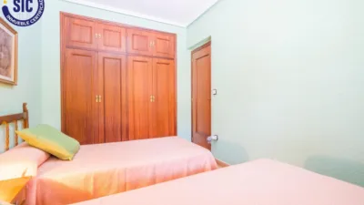 Chalet on Calle Albacete S Perenchiza photo 26