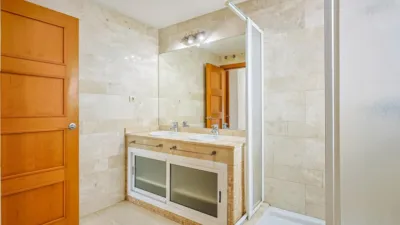 Semi-detached house on Calle Par photo 45