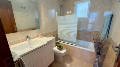 Semi-detached house on Avenida de Cuenca photo 18