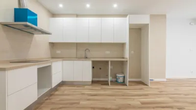 Apartment in Plaza Crevillente-Juzgados photo 3