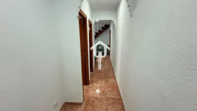 Duplex on Calle de la Villa de Chiva photo 2