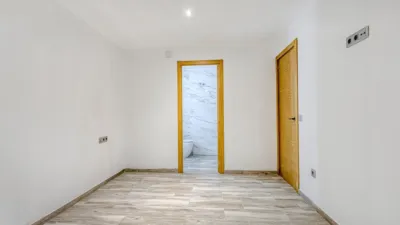 Apartment in Centre photo 12