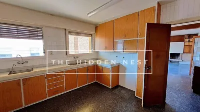 Apartment in Plaça de Josep Freixa i Argemí photo 17