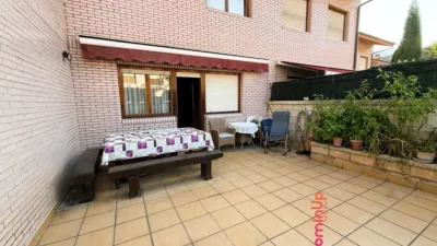 Terraced House in Areta photo 5