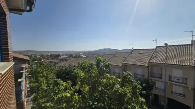 Apartment on Calle Don Julio Terrón Sobrado photo 17