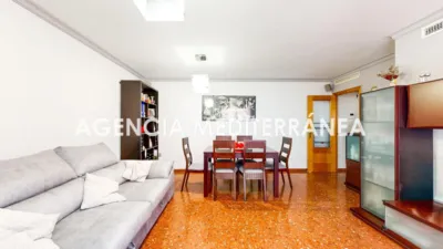 Piso en Los Alfarales photo 7