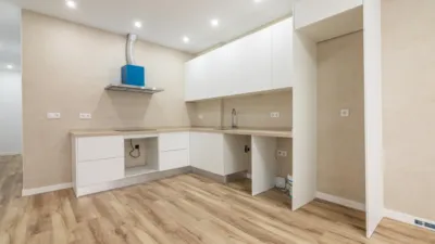 Apartment in Plaza Crevillente-Juzgados photo 2