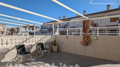 Terraced house on Carrer de Biar photo 21