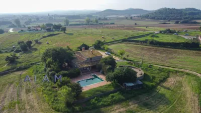 Rustic Finca in Urbanization photo 4