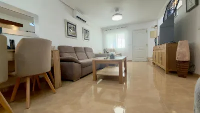 Semi-detached house on Avenida de Cuenca photo 7