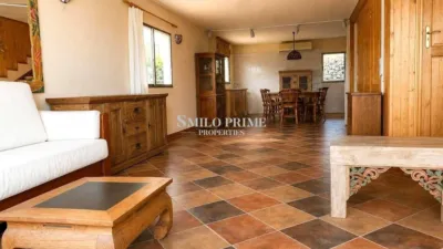 Chalet on Calle del Centro photo 25