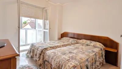 Semi-detached house on Calle La Fabrica photo 9