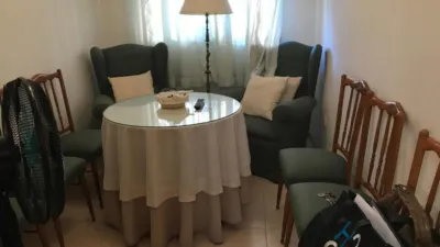 Piso – Albacete, Hermanos Falcó - Más