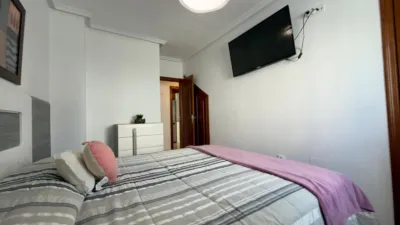 Semi-detached house on Avenida de Cuenca photo 19