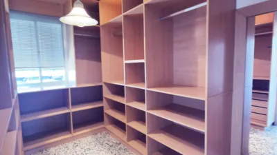 Apartment in University Area photo 2