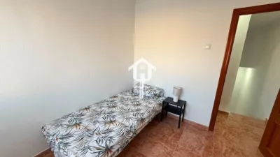Duplex on Calle de la Villa de Chiva photo 16