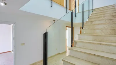 Semi-detached house on Calle Par photo 41