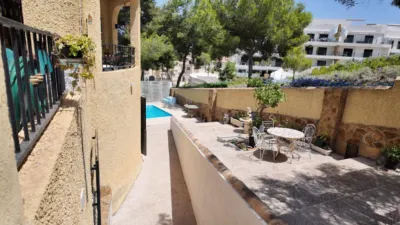 Casa – Orihuela, Urbanización El Presidente, Villa Martín - Más