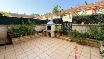 Terraced House in Areta photo 6