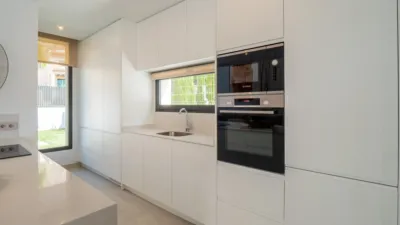Chalet in Sierra Cortina photo 17
