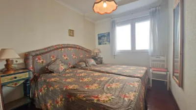 Apartment at Paseo Playa de Silgar, No. 8 photo 32
