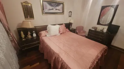 Apartment in Gamonal photo 12