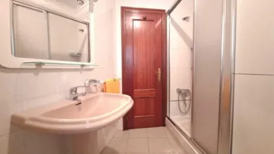 Apartment at Paseo Playa de Silgar, No. 8 photo 36