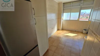 Apartment on Avenida de las Fuerzas Armadas photo 5