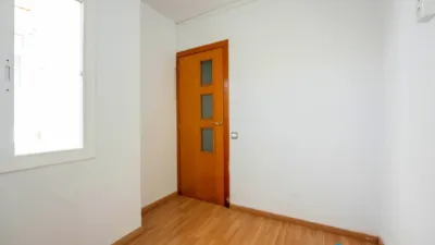 Top floor flat in Centre photo 13