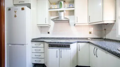 Apartment in Amate photo 10