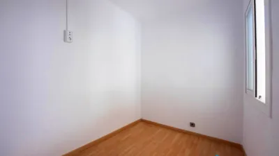 Top floor flat in Centre photo 16