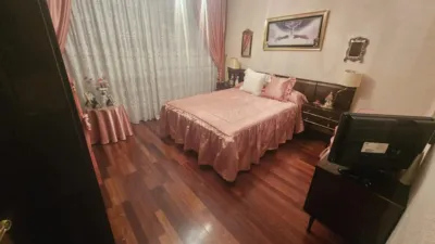 Apartment in Gamonal photo 13