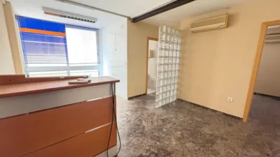 Apartment on Calle de Valdés photo 18