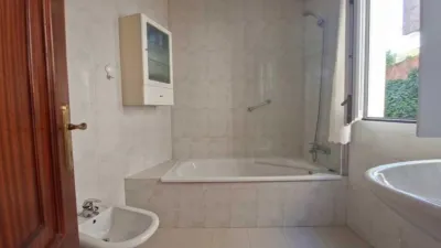 Apartment at Paseo Playa de Silgar, No. 8 photo 25
