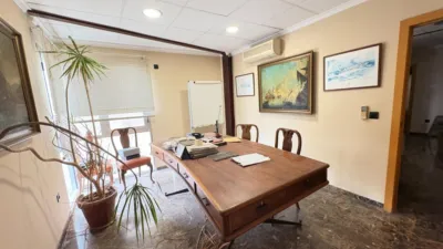 Apartment on Calle de Valdés photo 11