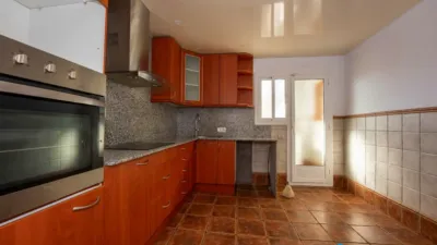 Top floor flat in Centre photo 20