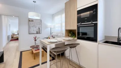 Top-floor apartment on Calle José Luis Cereijo photo 8