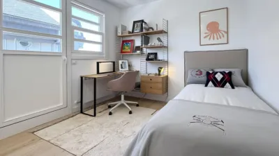Top-floor apartment on Calle José Luis Cereijo photo 4