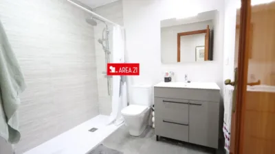 Apartment in Urban Core photo 11