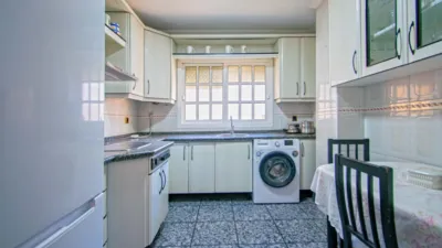 Apartment in Amate photo 9