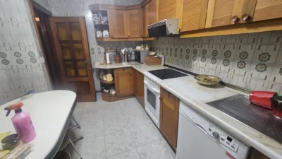 Apartment in Gamonal photo 18