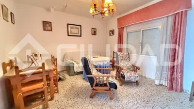 House for sale on Calle de la Corredera photo 3